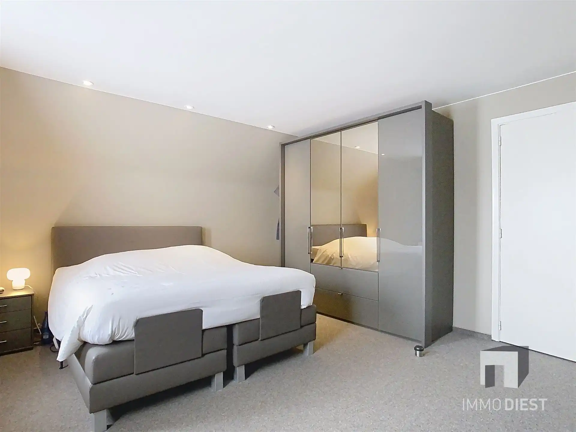 Piekfijn onderhouden woning met 4 slpks | EPC C | op 10a50ca foto 25