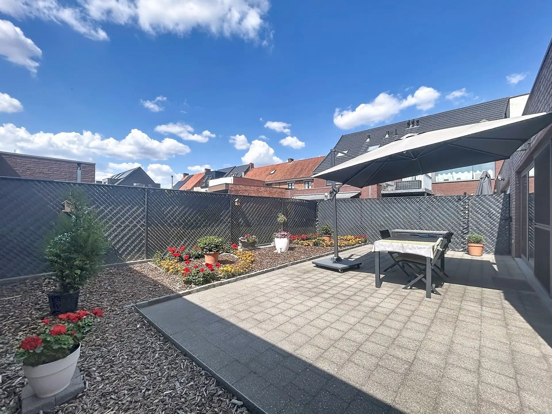 Gelijkvloers 3 slk-appartement met tuin, berging en autostaanplaats! foto 12