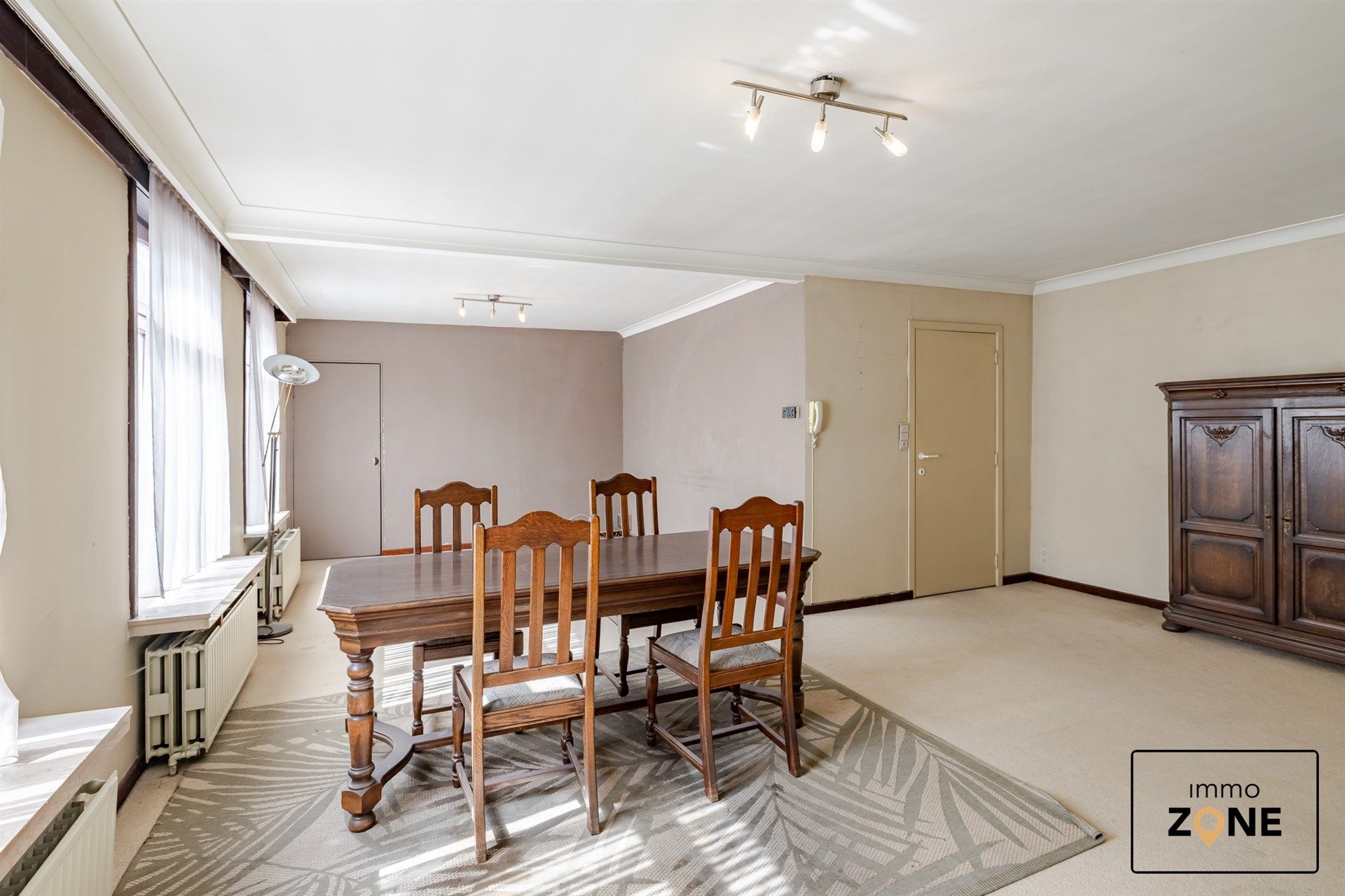 Handelspand met appartement te koop in het centrum van Hamme foto 11