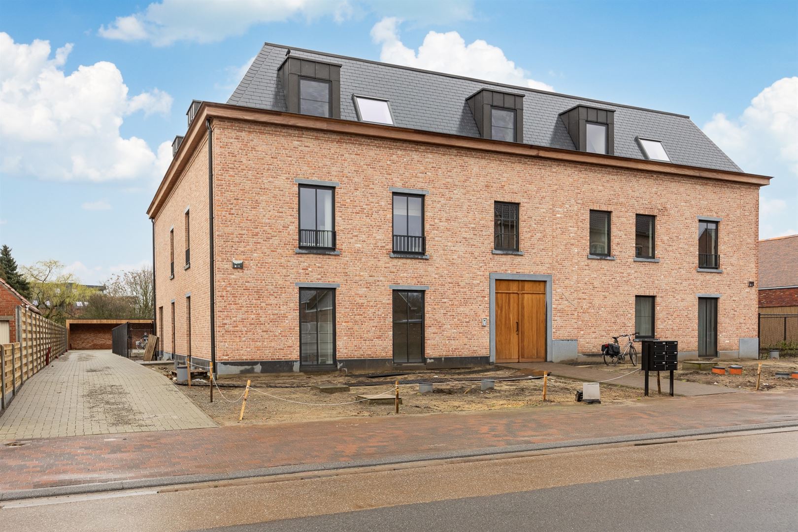 Nieuwbouw appartement met 3 slaapkamers en ruim zuid terras. foto 25