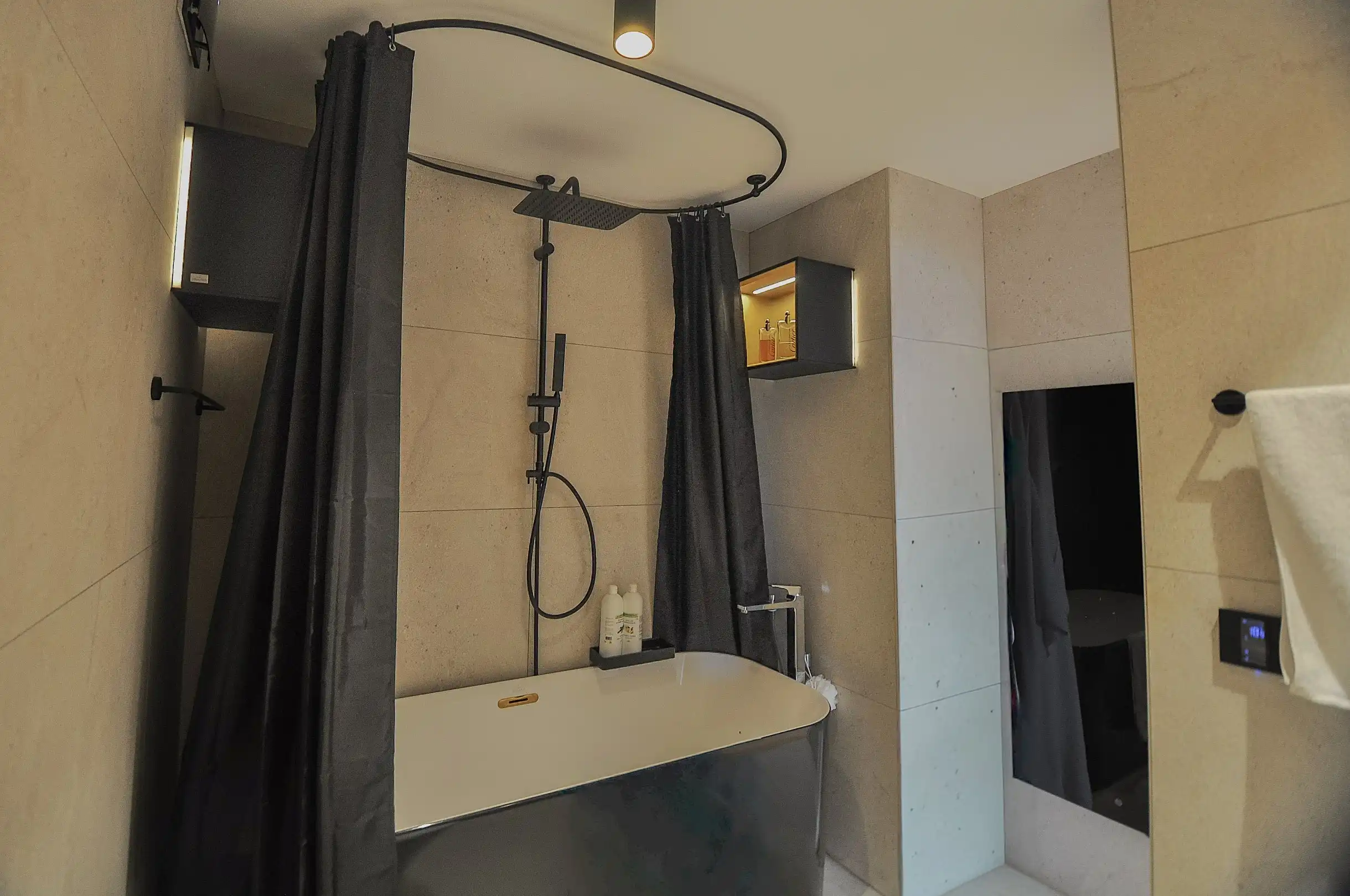 Uniek duplexappartement/penthouse met een weids uitzicht. foto 20