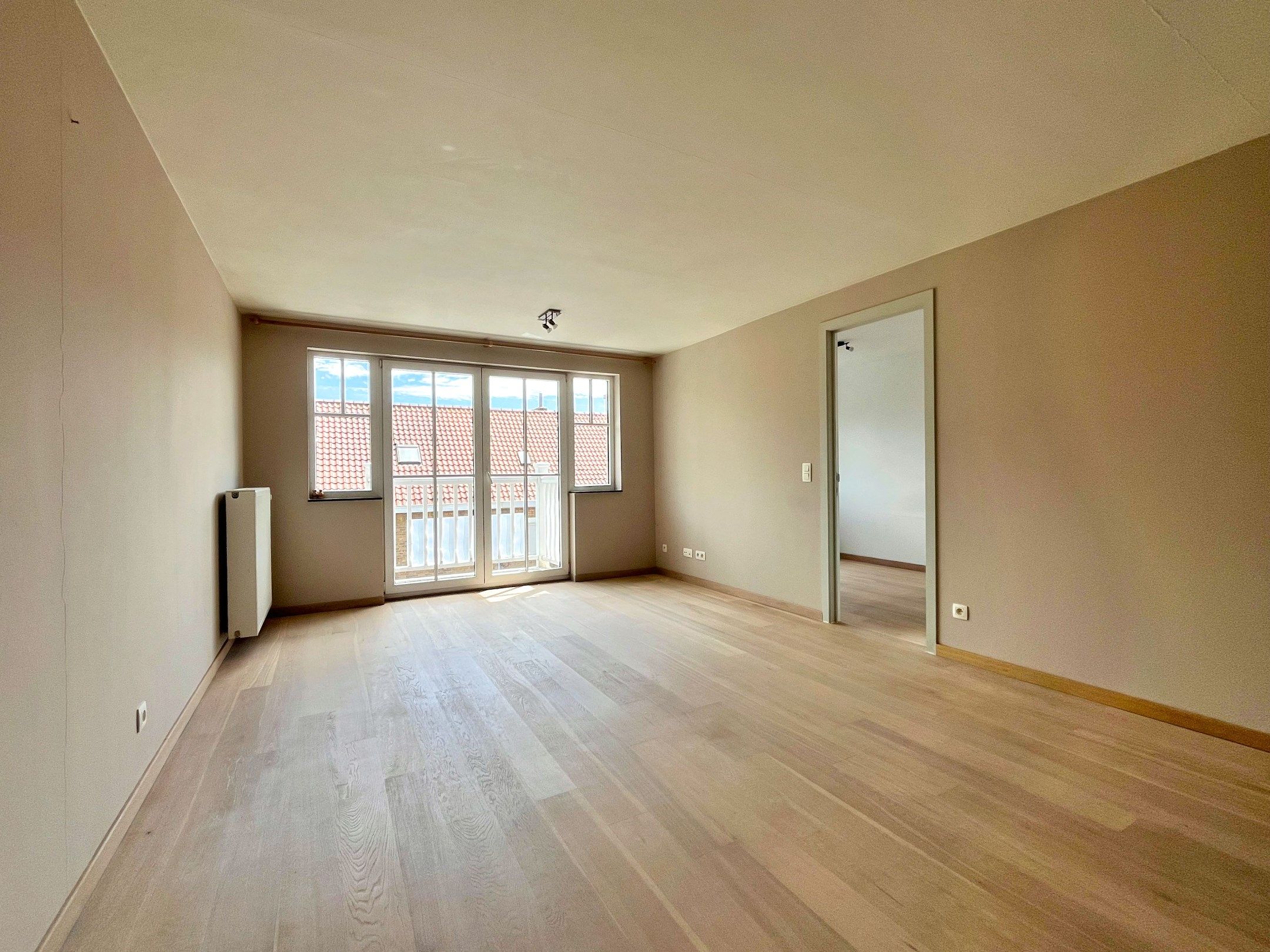 Instapklaar & energiezuinig appartement te Zeebrugge foto 3
