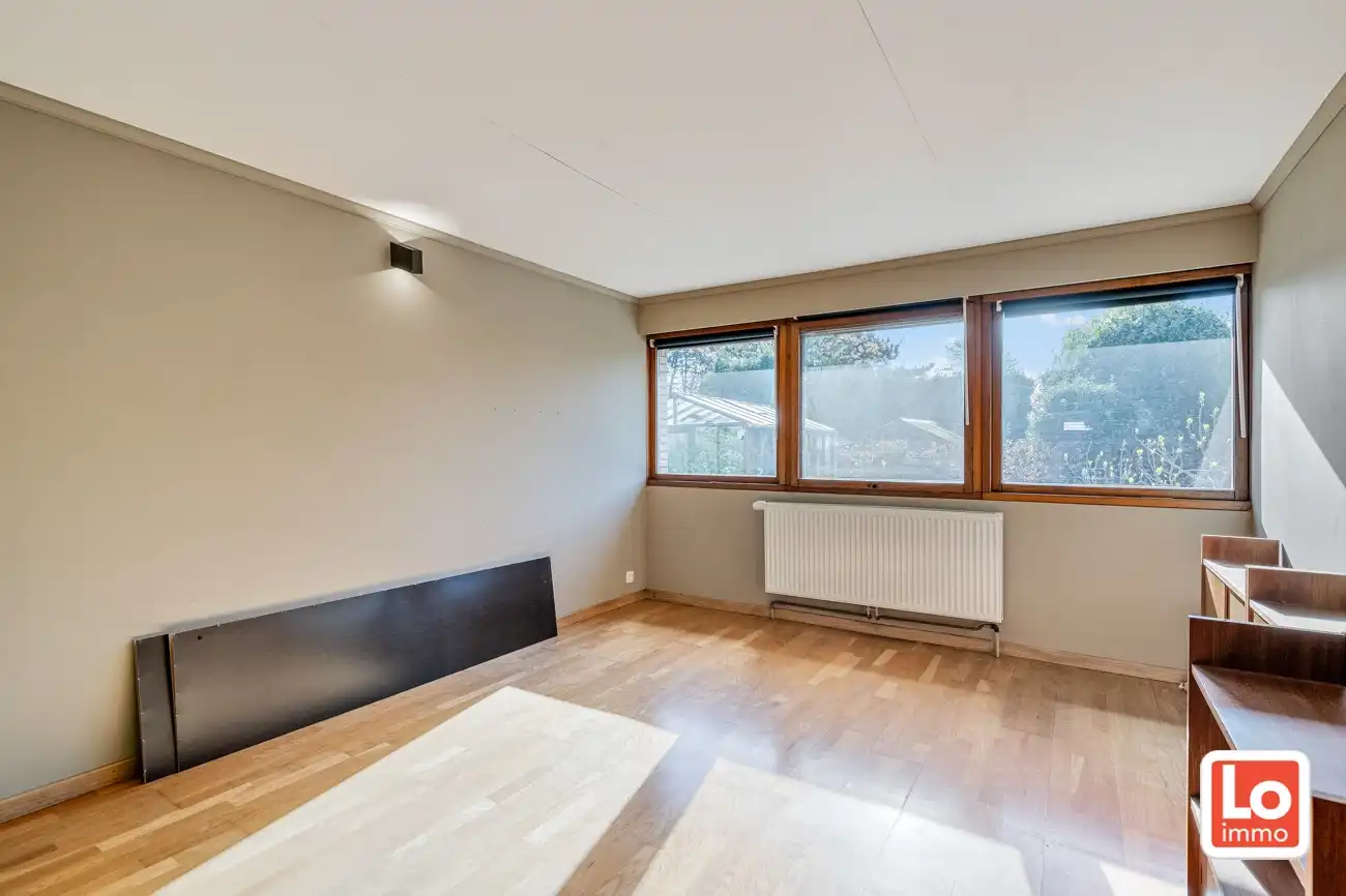 VERKOCHT!! Ruime charmante open bebouwing met afzonderlijke garage en carport op een toplocatie in Lochristi. foto 17