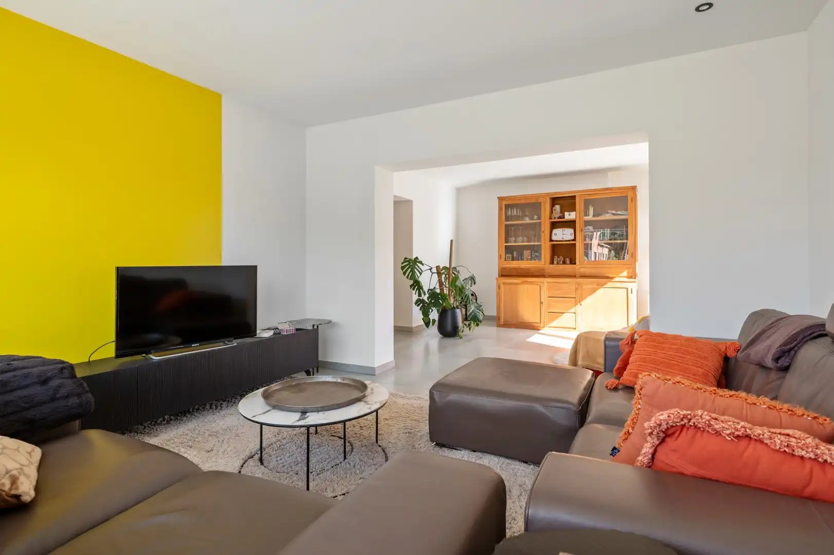 Vrijstaande woning op een ruim perceel van 3.330 m² met prachtig groen uitzicht en tal van mogelijkheden foto 6