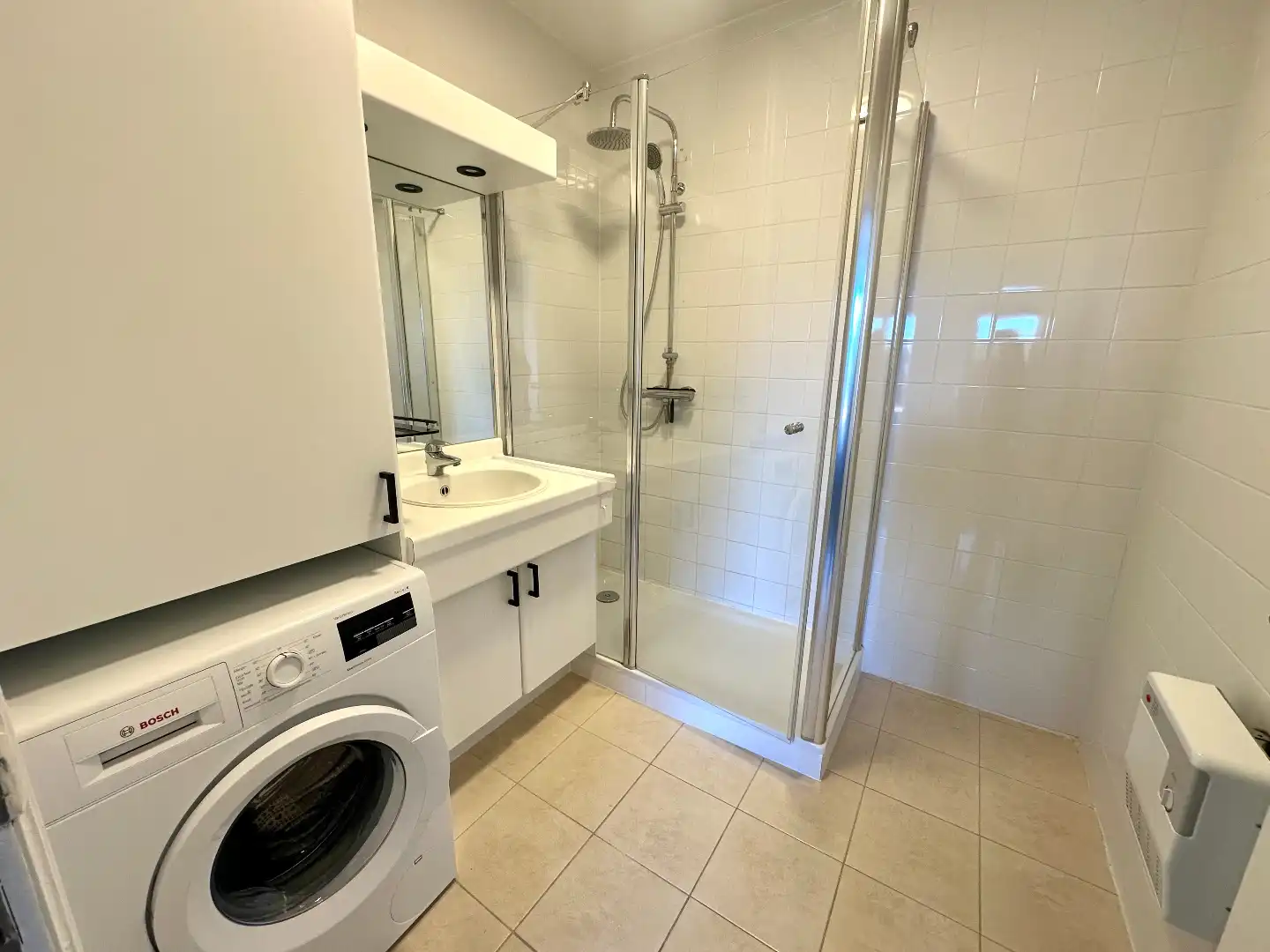 Gemeubeld appartement in de Banneuxwijk te Hasselt foto 11