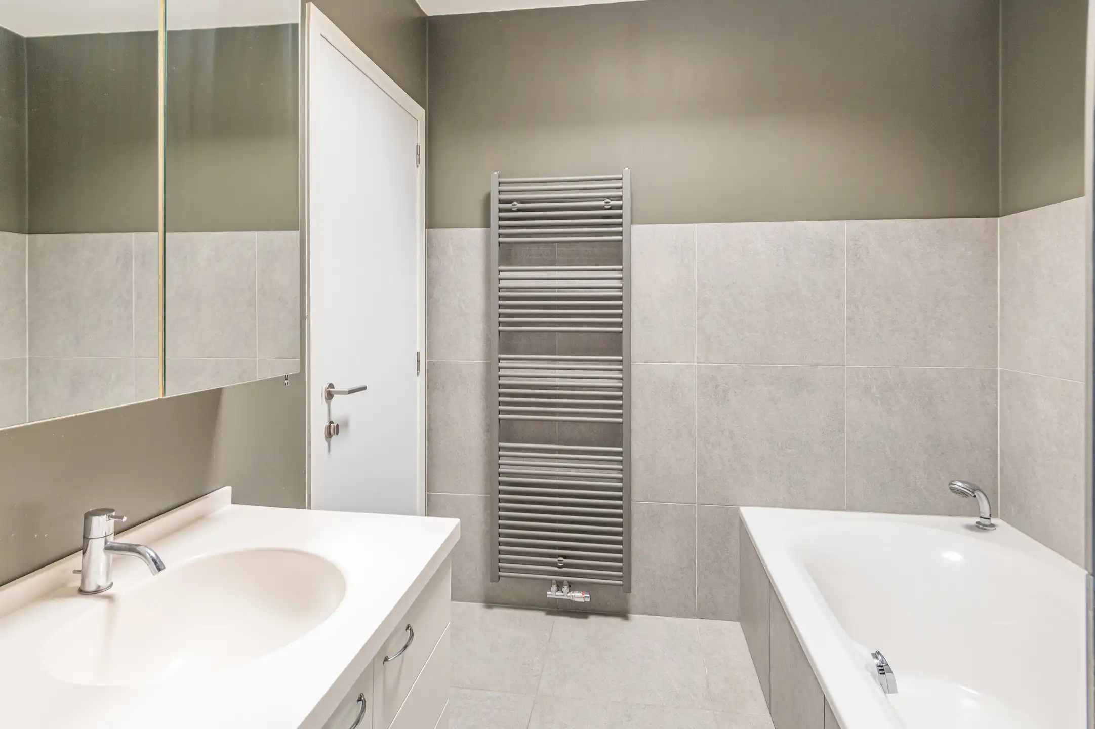 Instapklare starterswoning in hartje Blaasveld foto 8