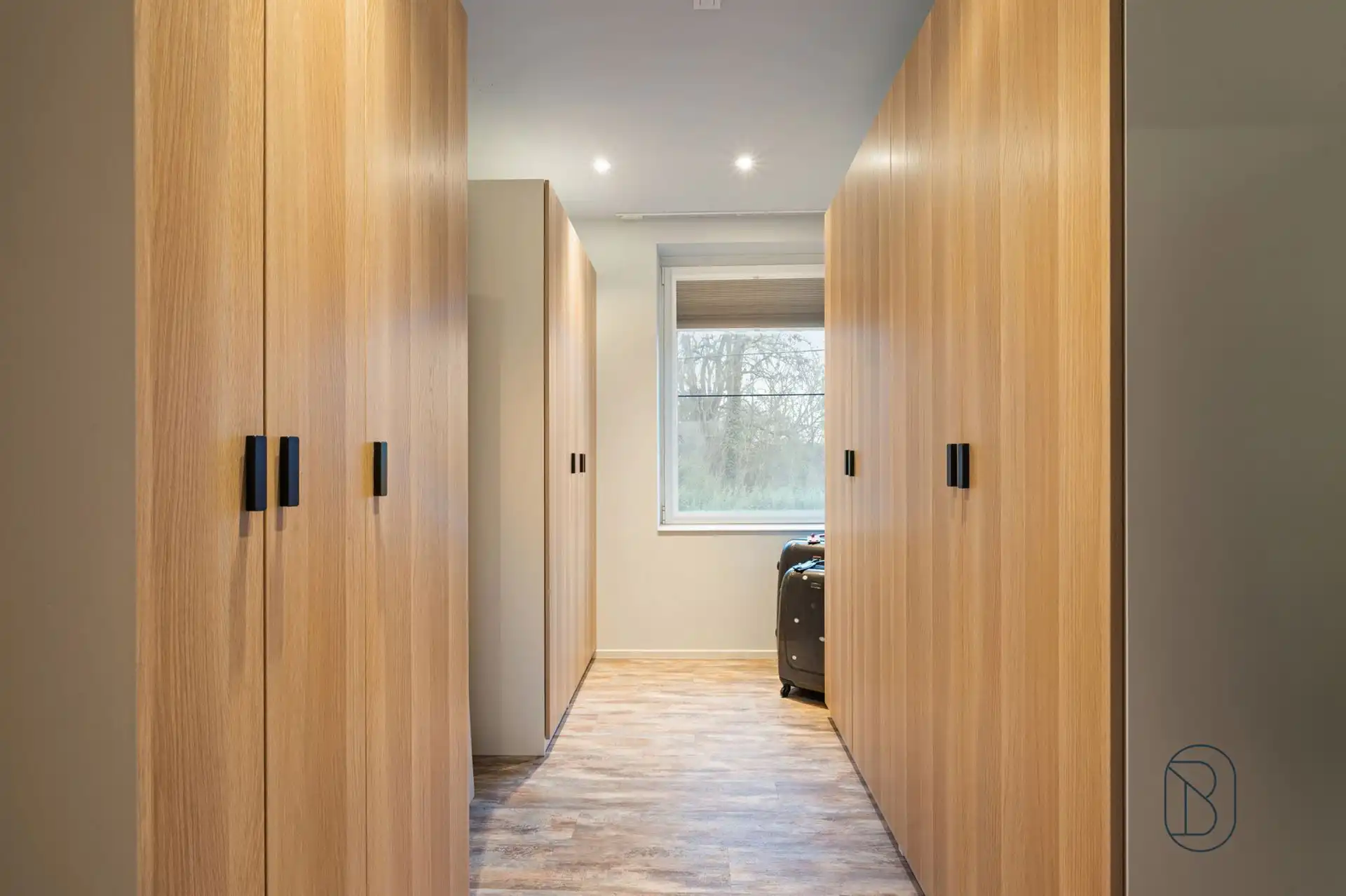 Ruime, instapklare HOB met tuin en multifunctionele garage! foto 12