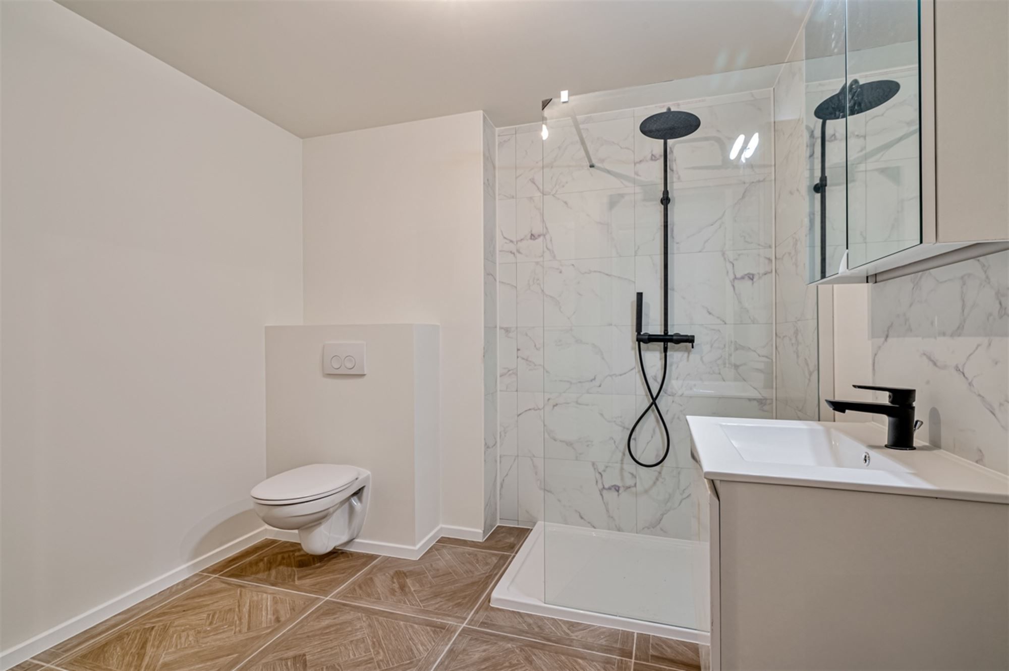 Instapklaar appartement op toplocatie in Oostende foto 8