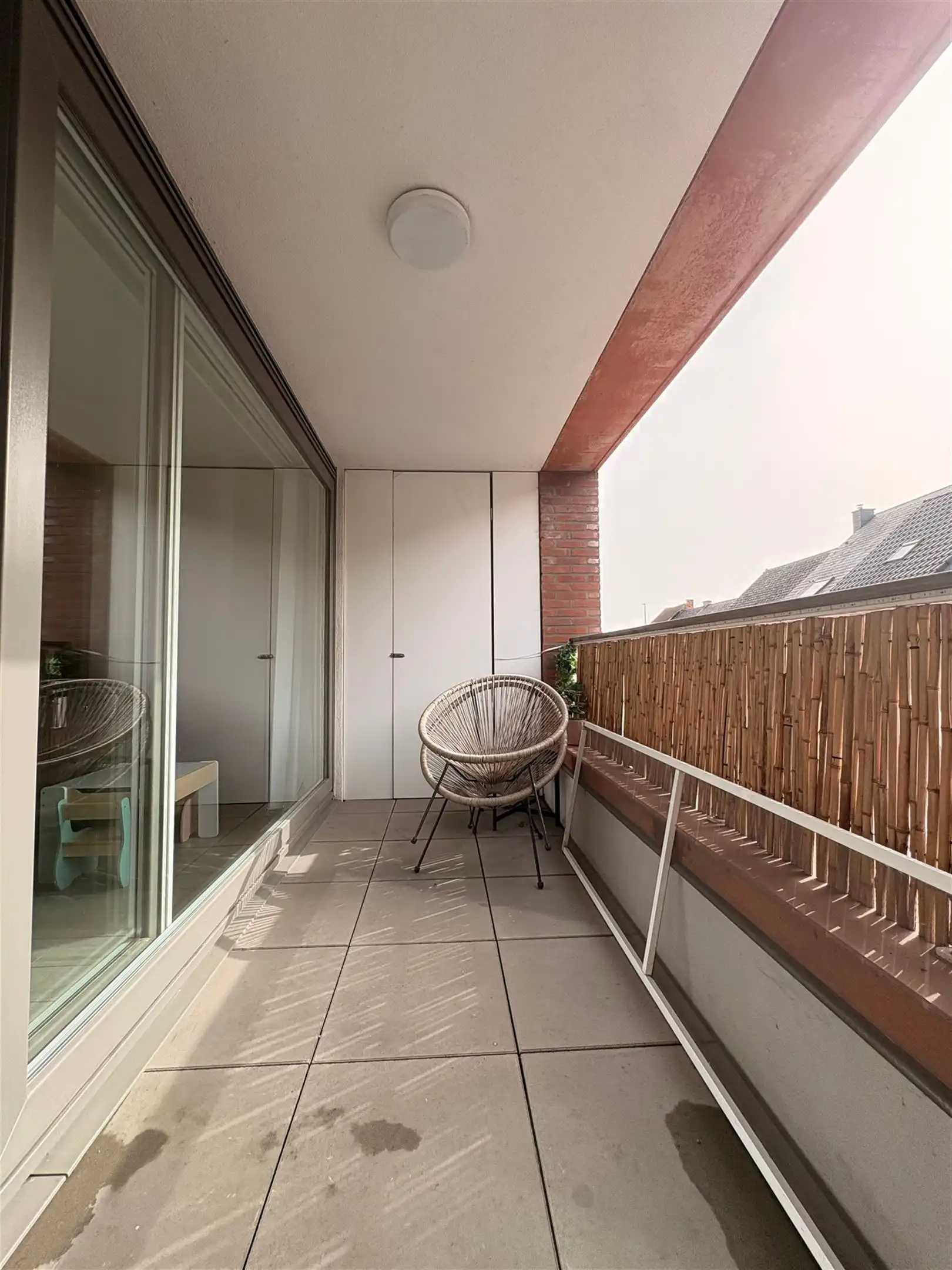 Prachtig Recent Appartement op Ideale Locatie in Sint-Gillis foto 10