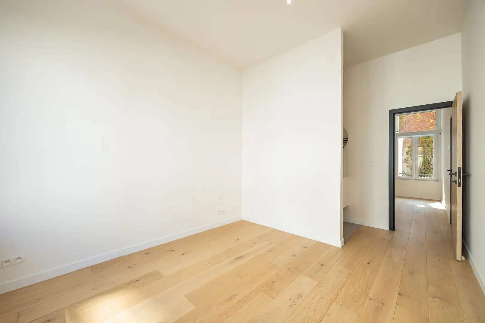 APPARTEMENT MET TUIN foto 14