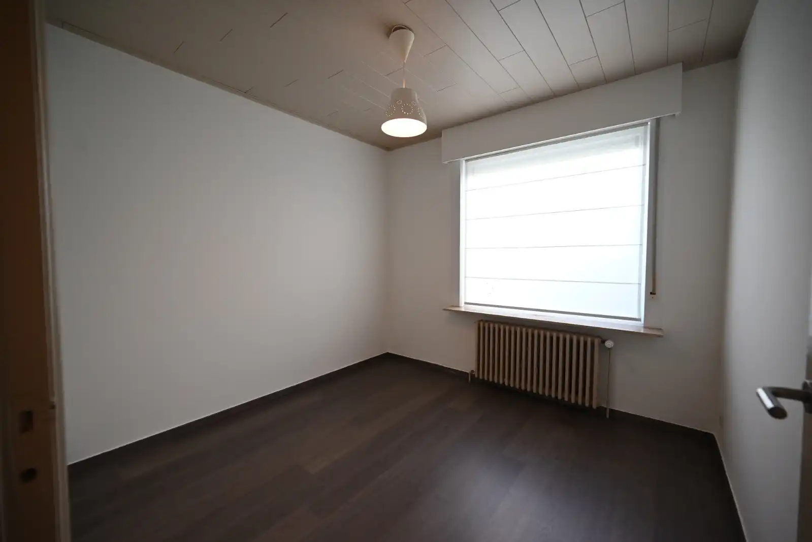 Prachtige vrijstaande bungalow met 3 slaapkamers en ruime tuin! foto 11