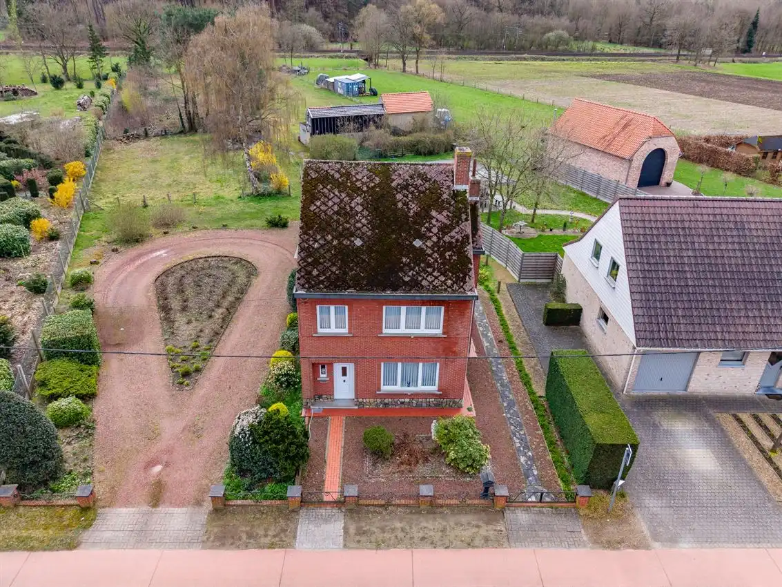 Te renoveren 3slk woning op uitzonderlijk perceel van 34 are  foto 31