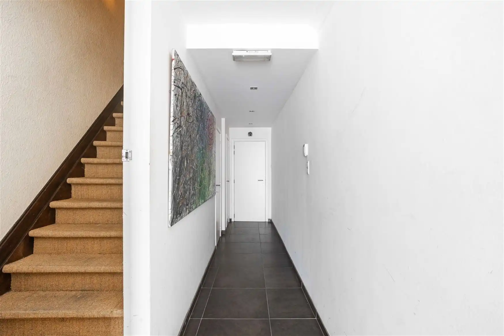 Unieke woning met terras en karaktervolle details. foto 6