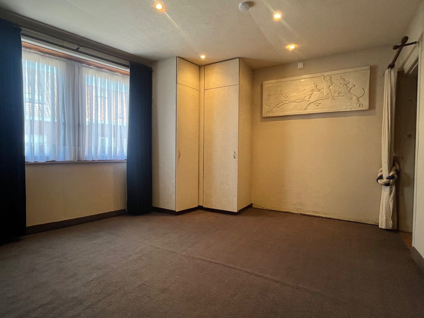 Authentiek hoekpand te koop in Harelbeke met 4 slaapkamers en een inpandige garage  foto 12