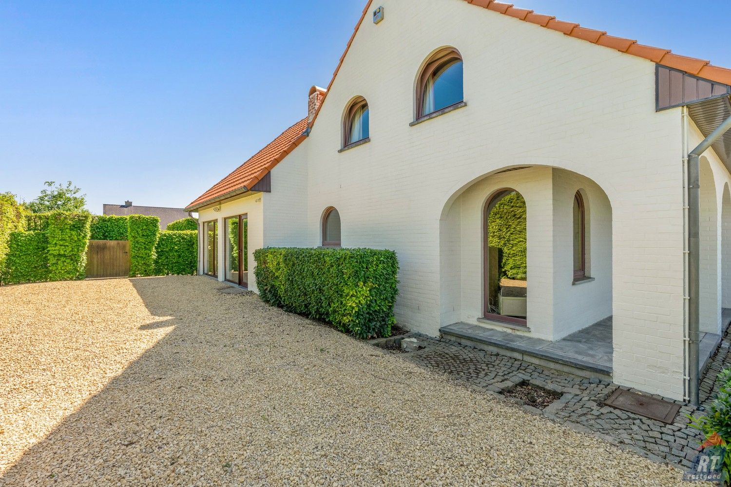 Stijlvol wonen in het groen: karaktervolle villa nabij het kasteel van Ordingen foto 26