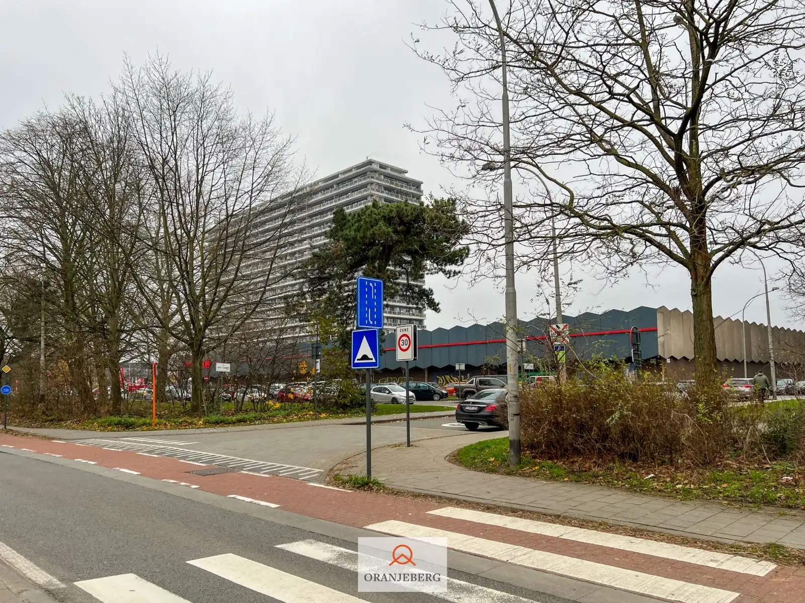 Co-housing woning met 4 leefruimtes, 4 slpk's en 4 badkamers foto 48