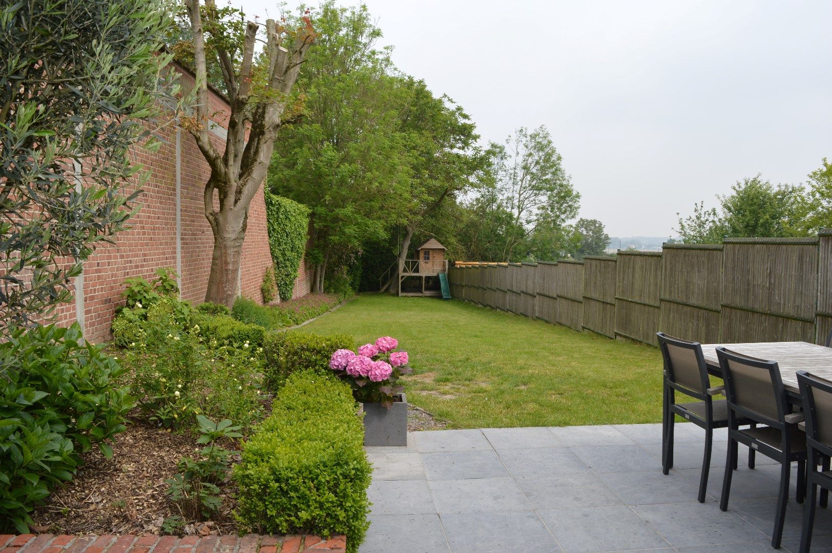 Instapklaar pareltje met 3 slaapkamers, praktijkruimte en toffe tuin te koop centrum-Bellegem foto 18
