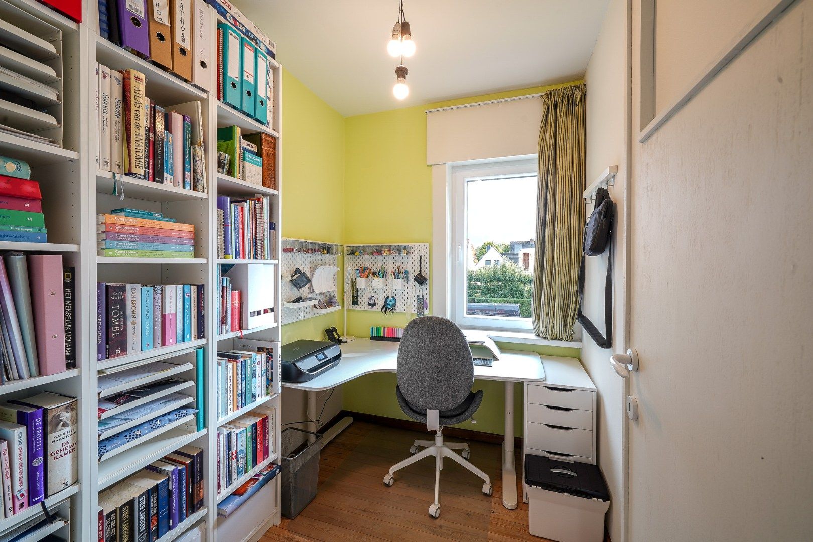 Instapklare gezinswoning met gezellige stadstuin in Oostende foto 19
