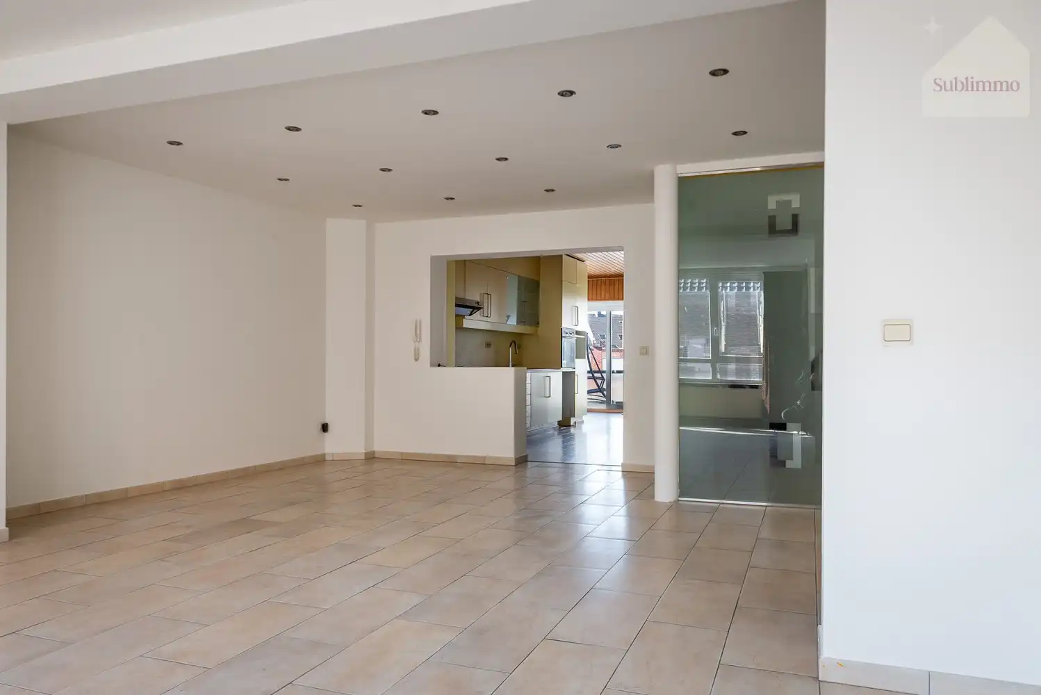 Handelspand met appartement in het hart van Meerhout foto 6