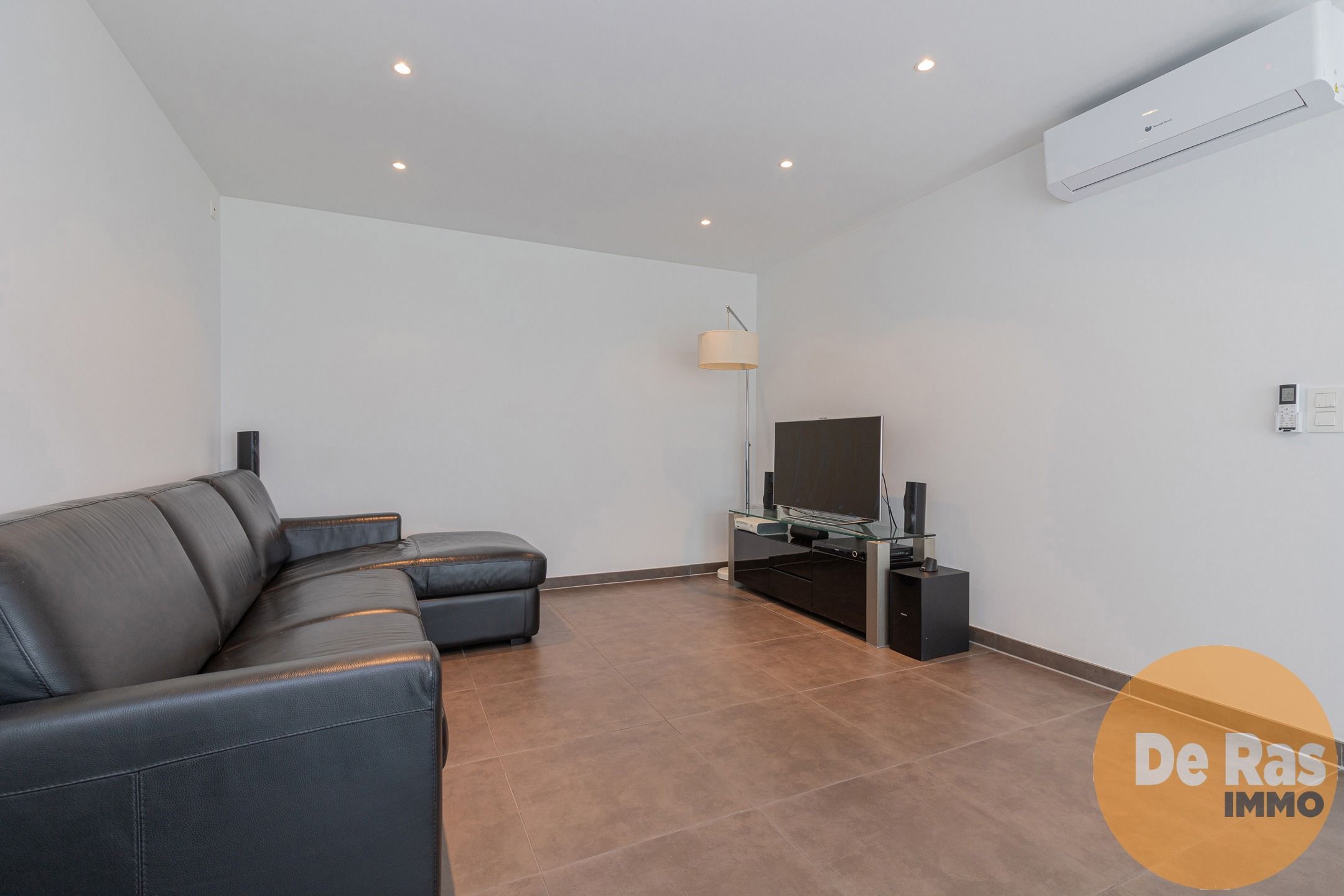 WETTEREN-Recente woning met 3 kamers in rustige verkaveling  foto 5