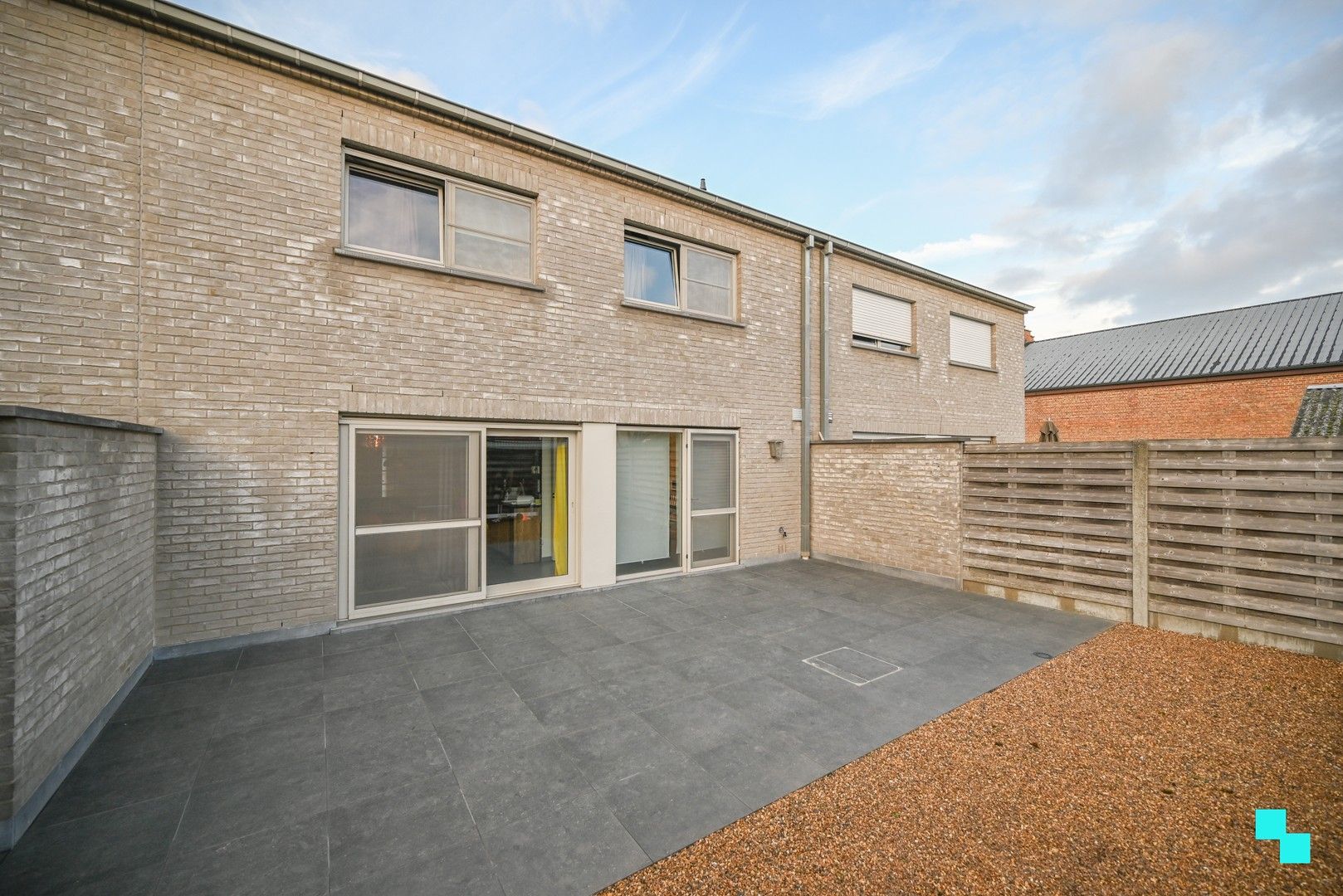 Energiezuinige woning met 4 slaapkamers nabij het centrum van Oostrozebeke foto 23