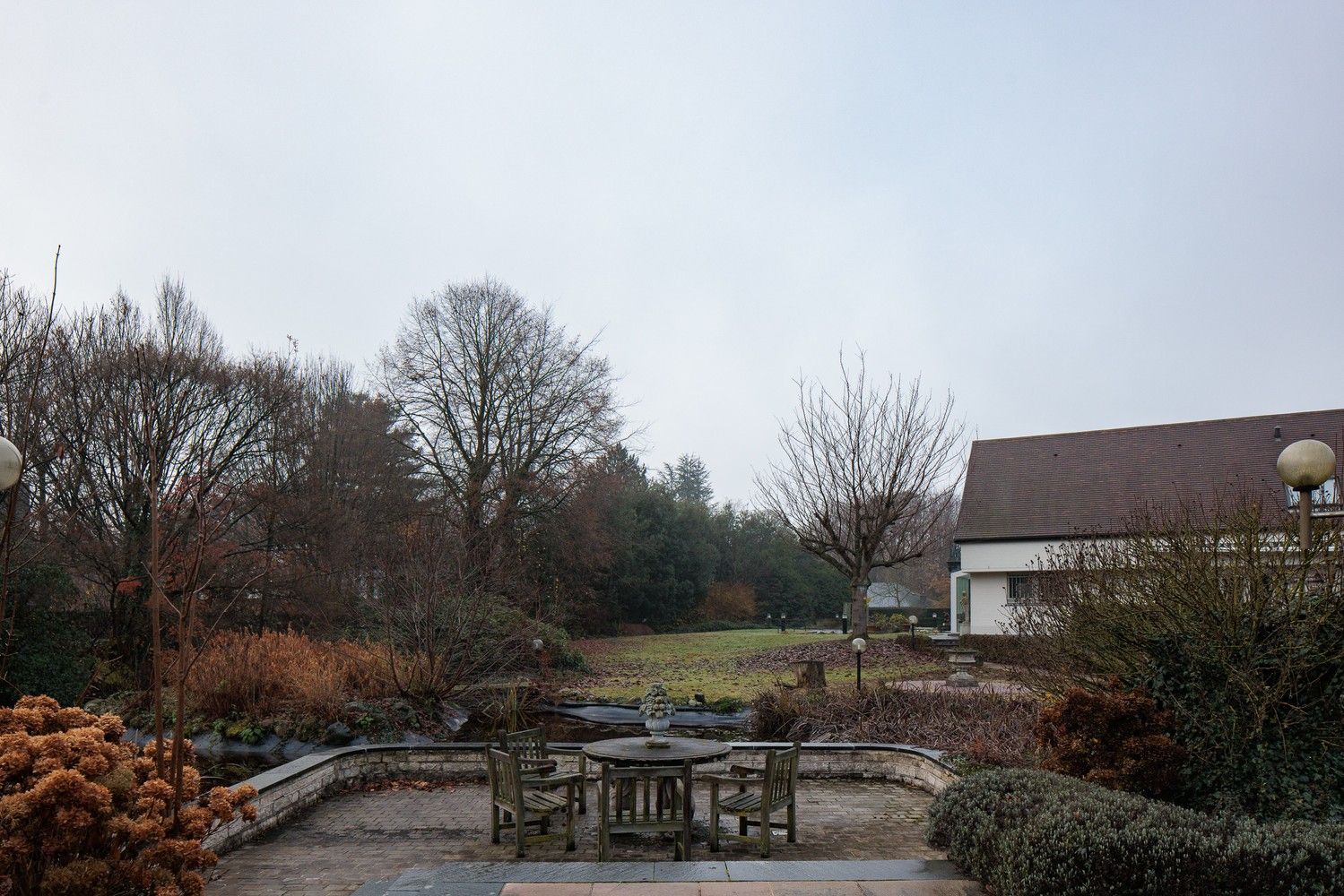 Riante villa op ruim perceel van ca. 3.928m2 foto 30