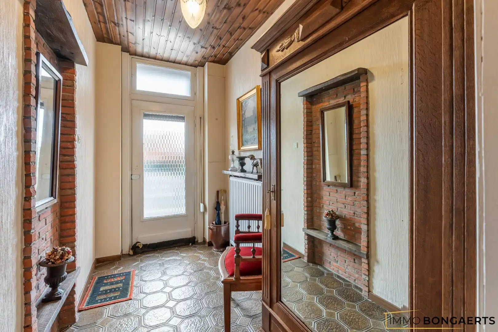 Karaktervolle woning met 5 slaapkamers in Sint-Lambrechts-Herk foto 3