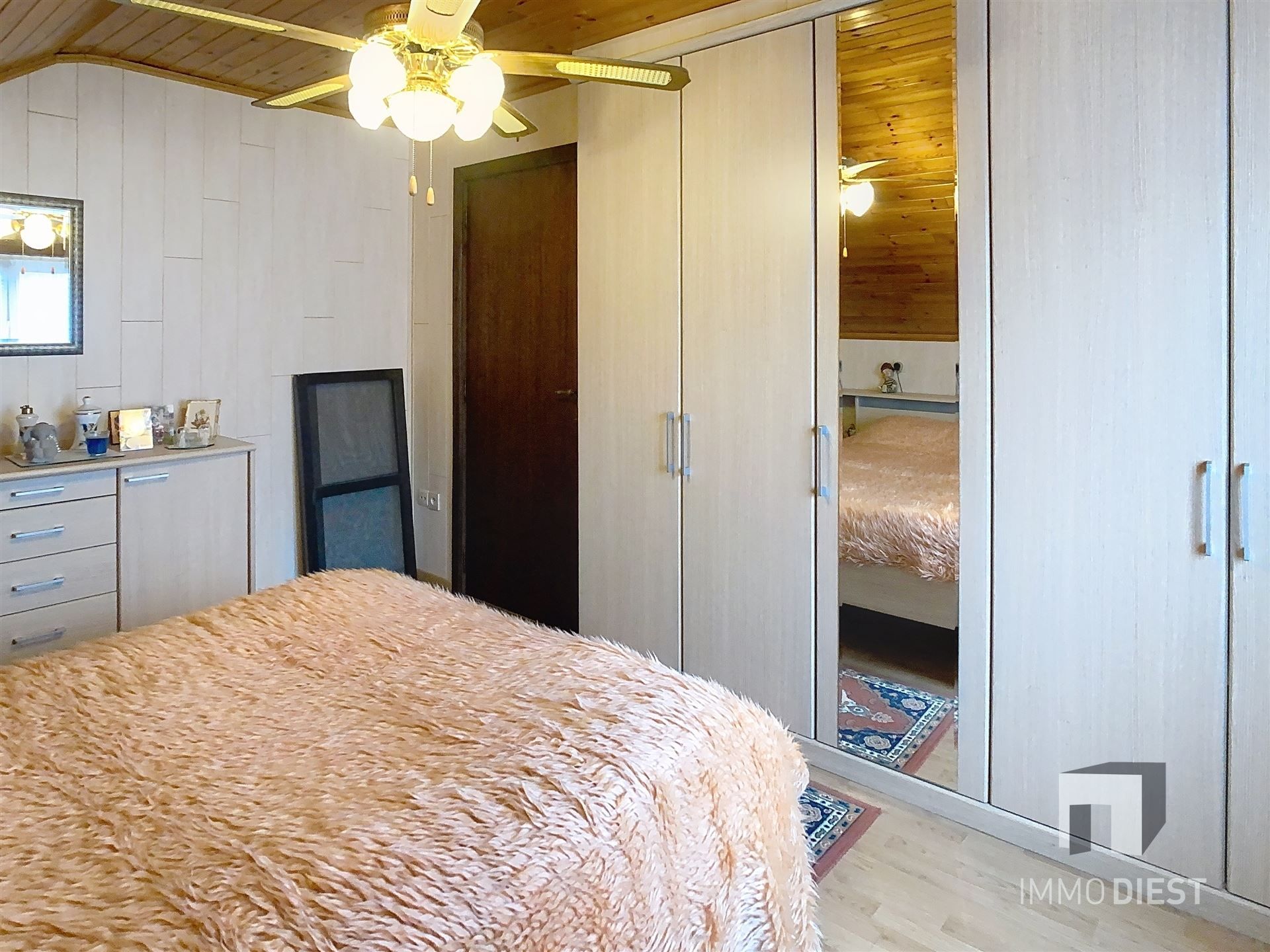 Charmante woning op 9a 48ca foto 16