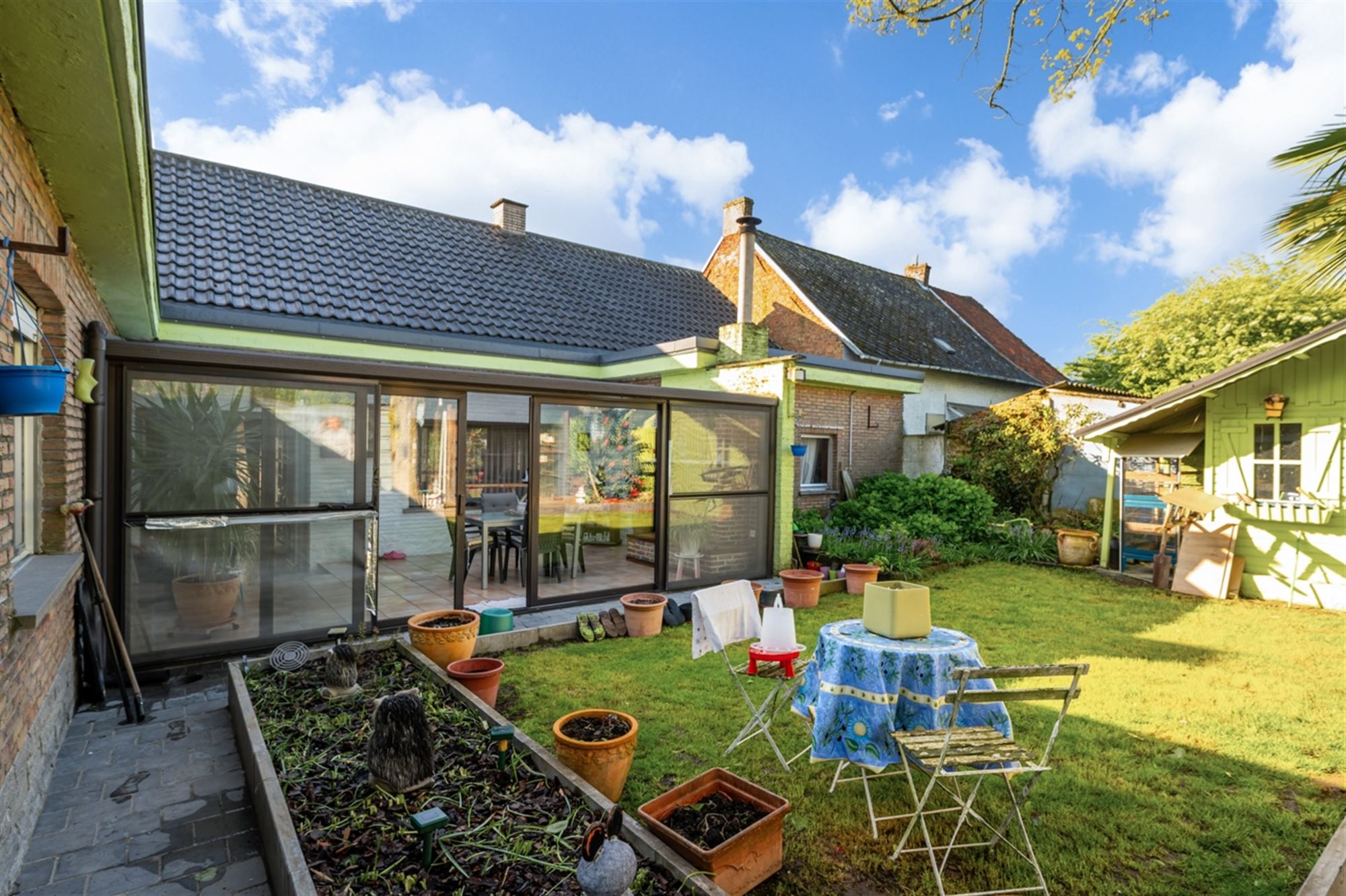 Op te frissen ééngezinswoning met 3 slaapkamers en tuin! foto 19