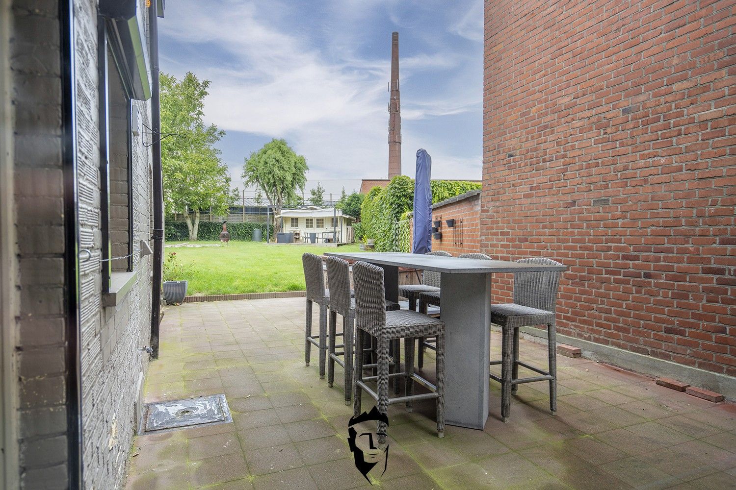 WONING MET GROTE TUIN MARKE foto 4