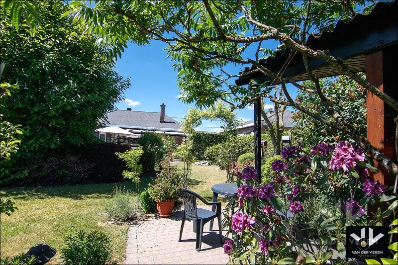 Interessante & ruime woning op rustige locatie Kuringen foto 15