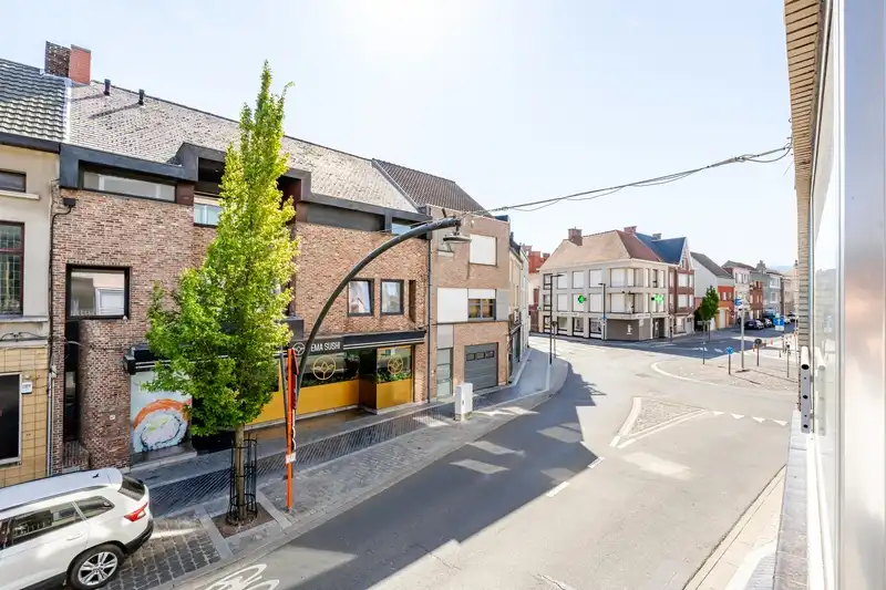 Roeselare Centrum - Lichtrijk appartement met 2 slaapkamers en garage foto 13