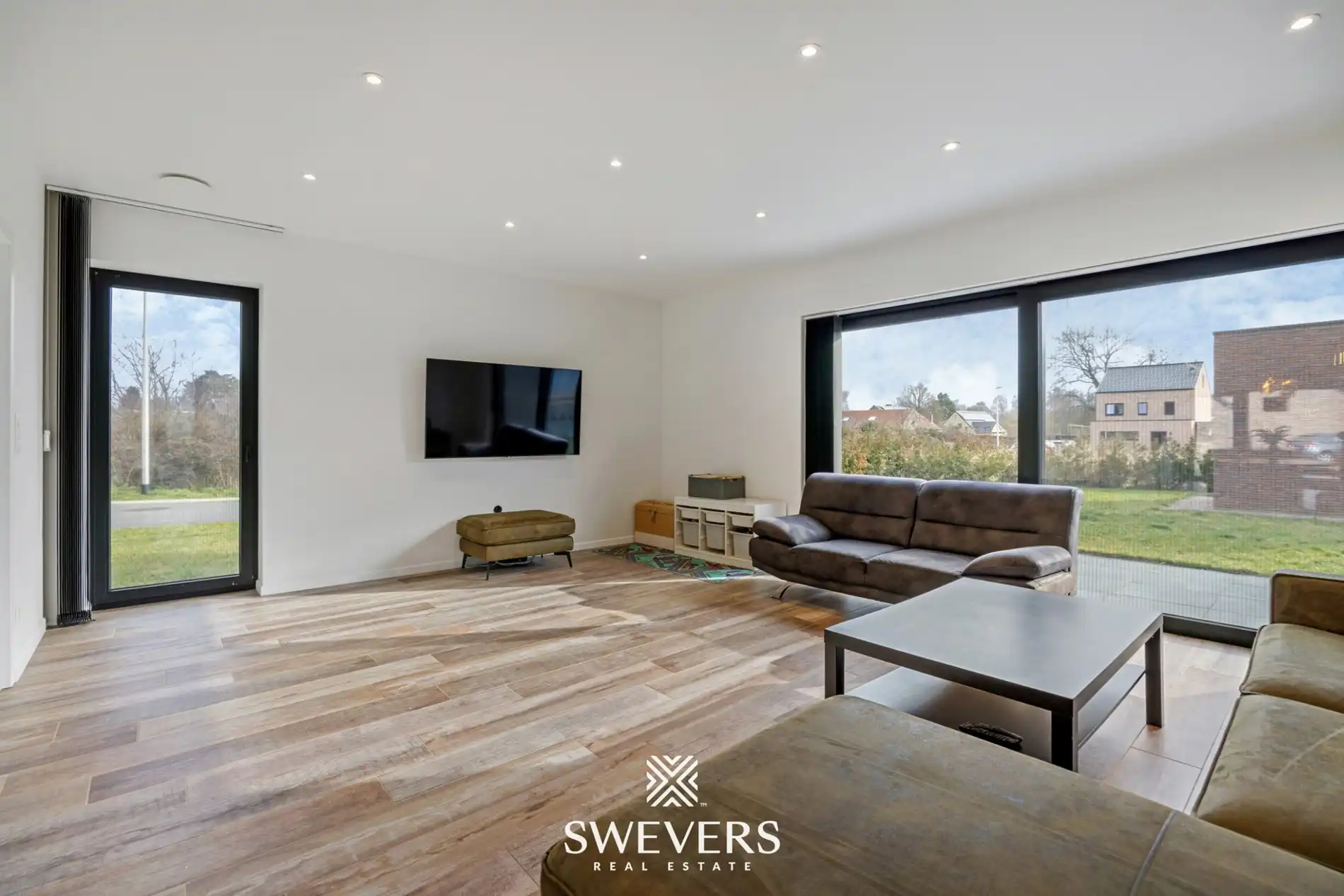 Stijlvol wonen in een rustige wijk met EPC -15 en mogelijkheid tot 2% registratie foto 4