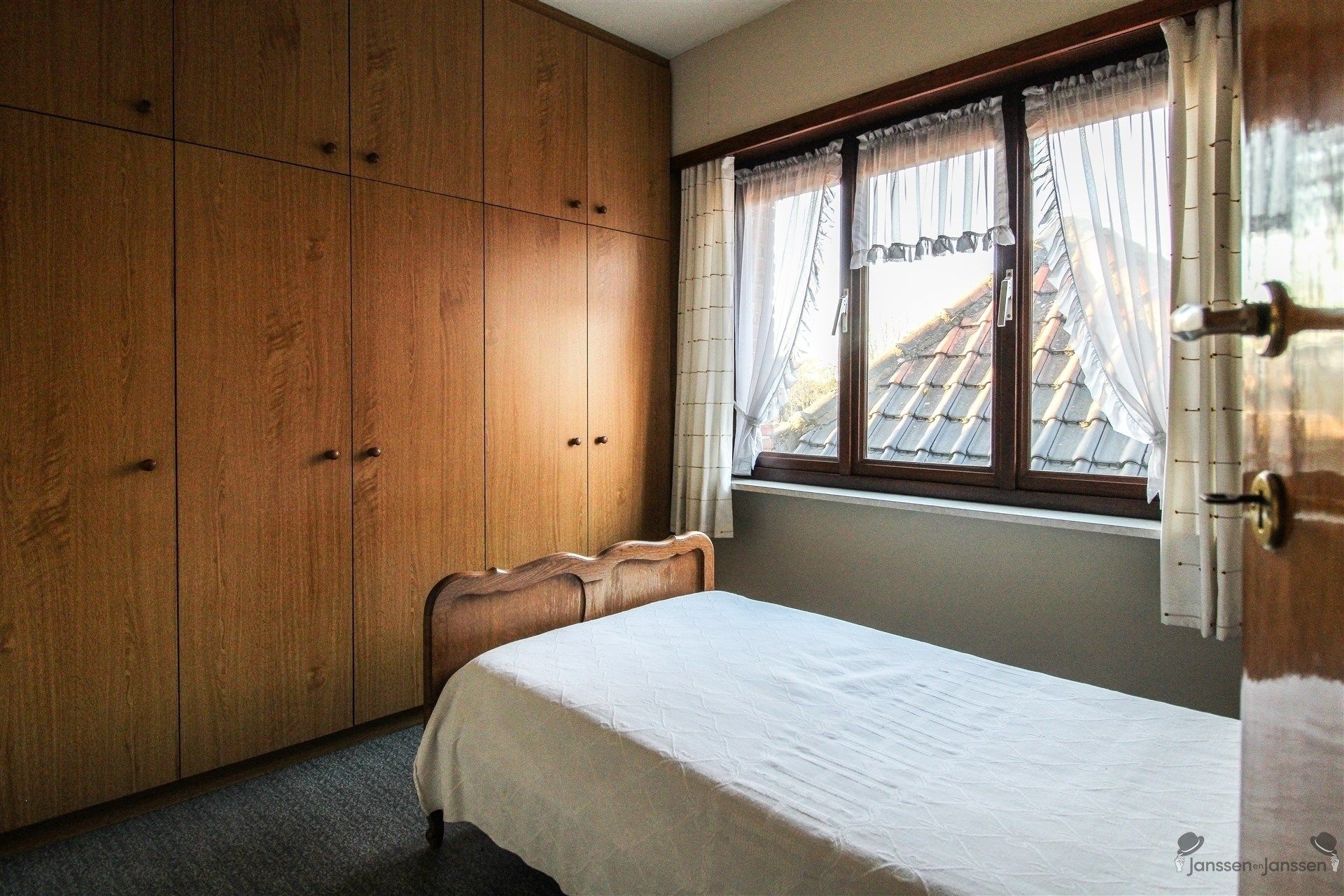 Open bebouwing op perceel van 8099 m² foto 16