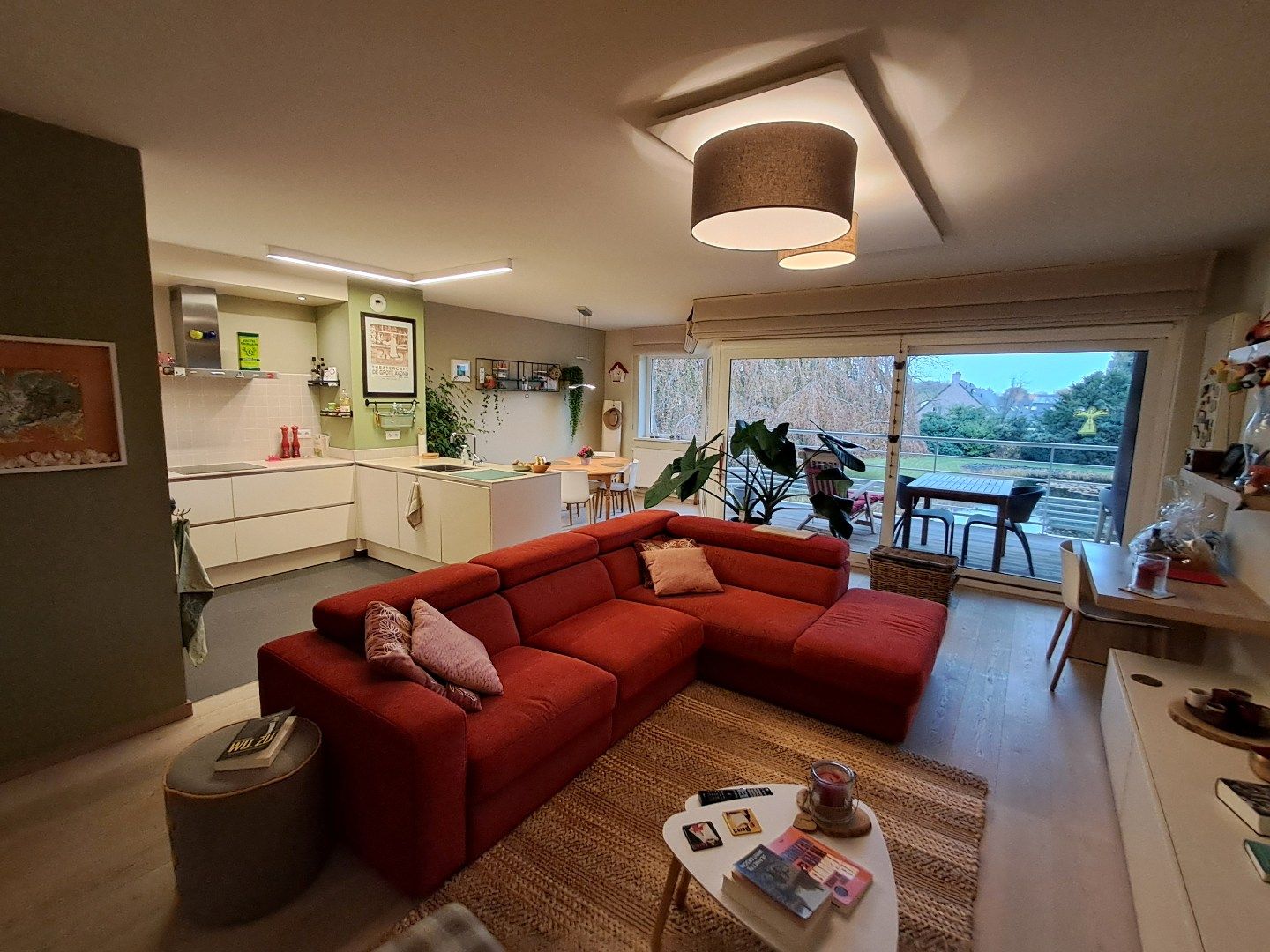 Perfect instapklaar appartement op een mooie en rustige ligging! foto 3