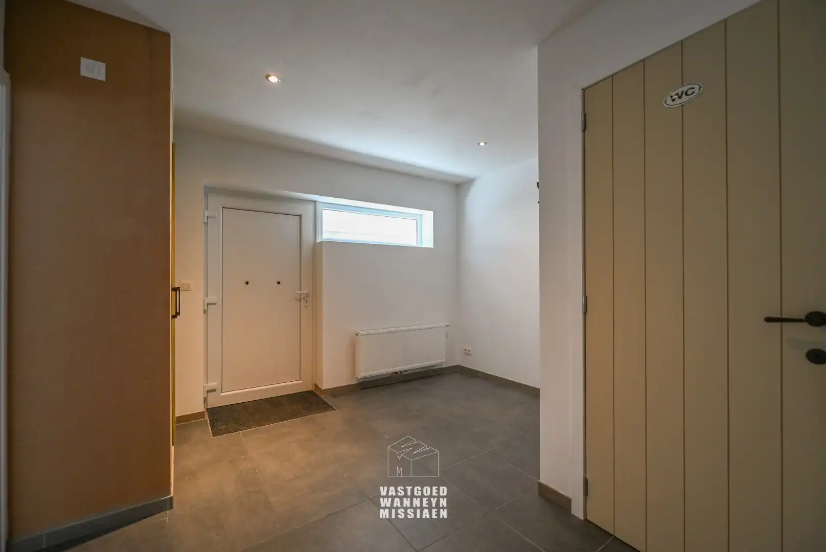 Instapklare woning met 3 slaapkamers in centrum Wingene  foto 3