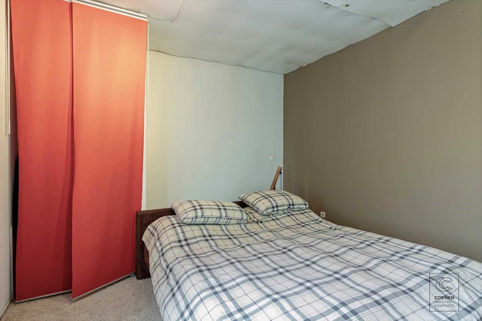 Ruime woning met 5 slpk's en een bew opp van 155 m² op zeer centrale ligging te Merksem foto 29