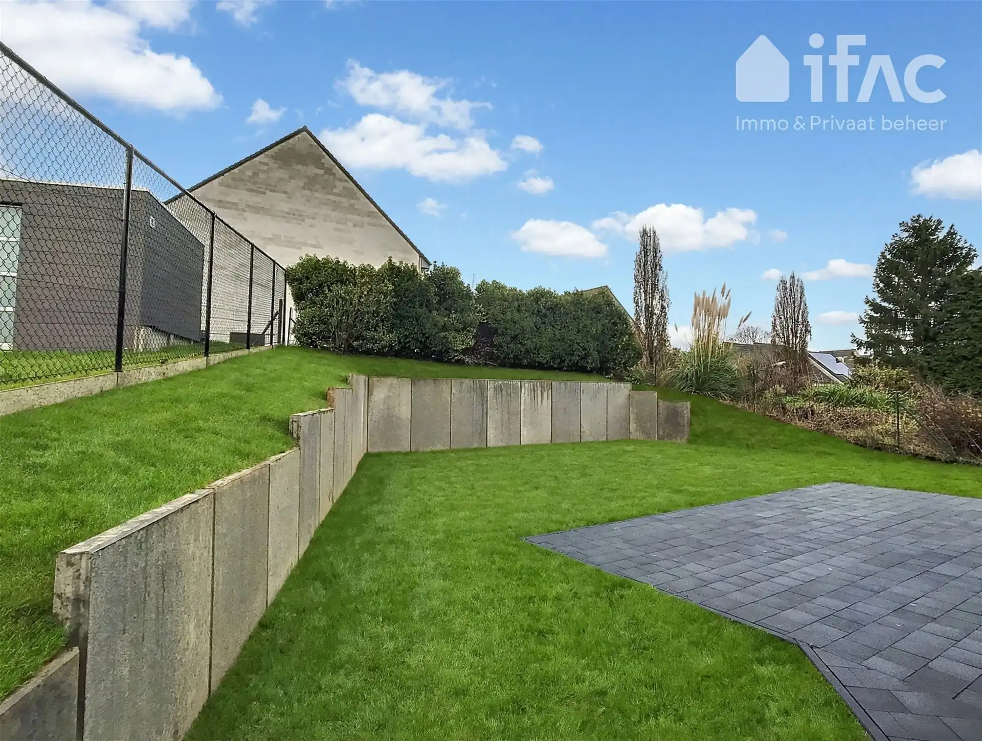 Villa met 4 slaapkamers en leuke tuin foto 17