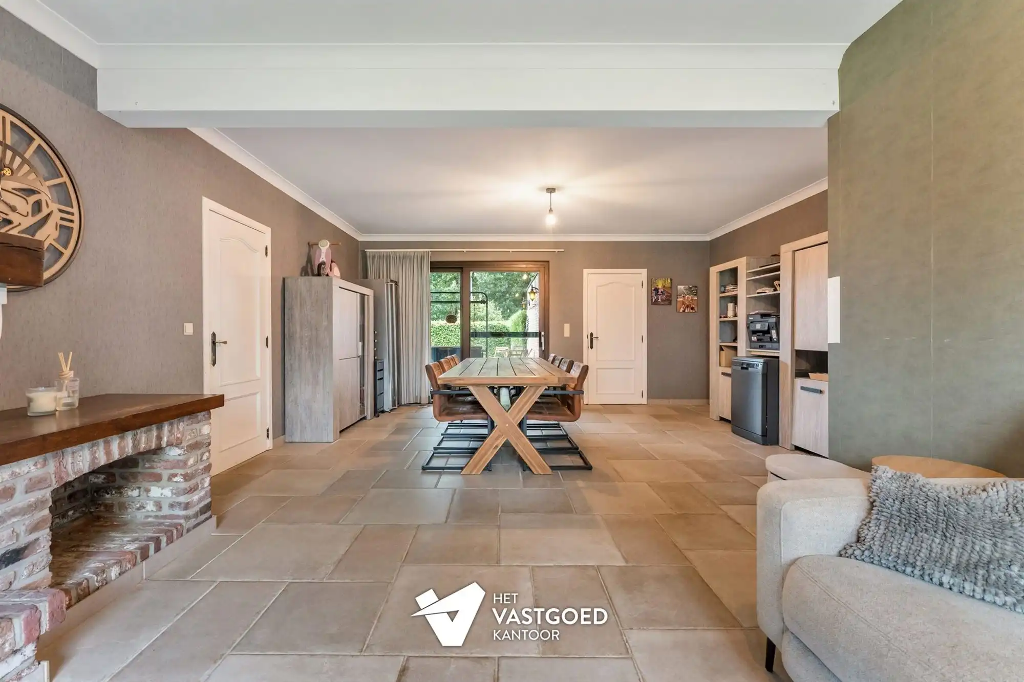ZEER RUIME, ENERGIEZUINIGE WONING MET ENORM VEEL MOGELIJKHEDEN OP 5320M²! foto 12