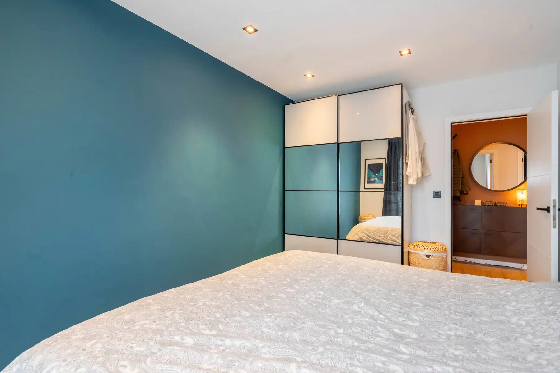 Recent en energiezuinig appartement in Heist-op-den-Berg!!! foto 9