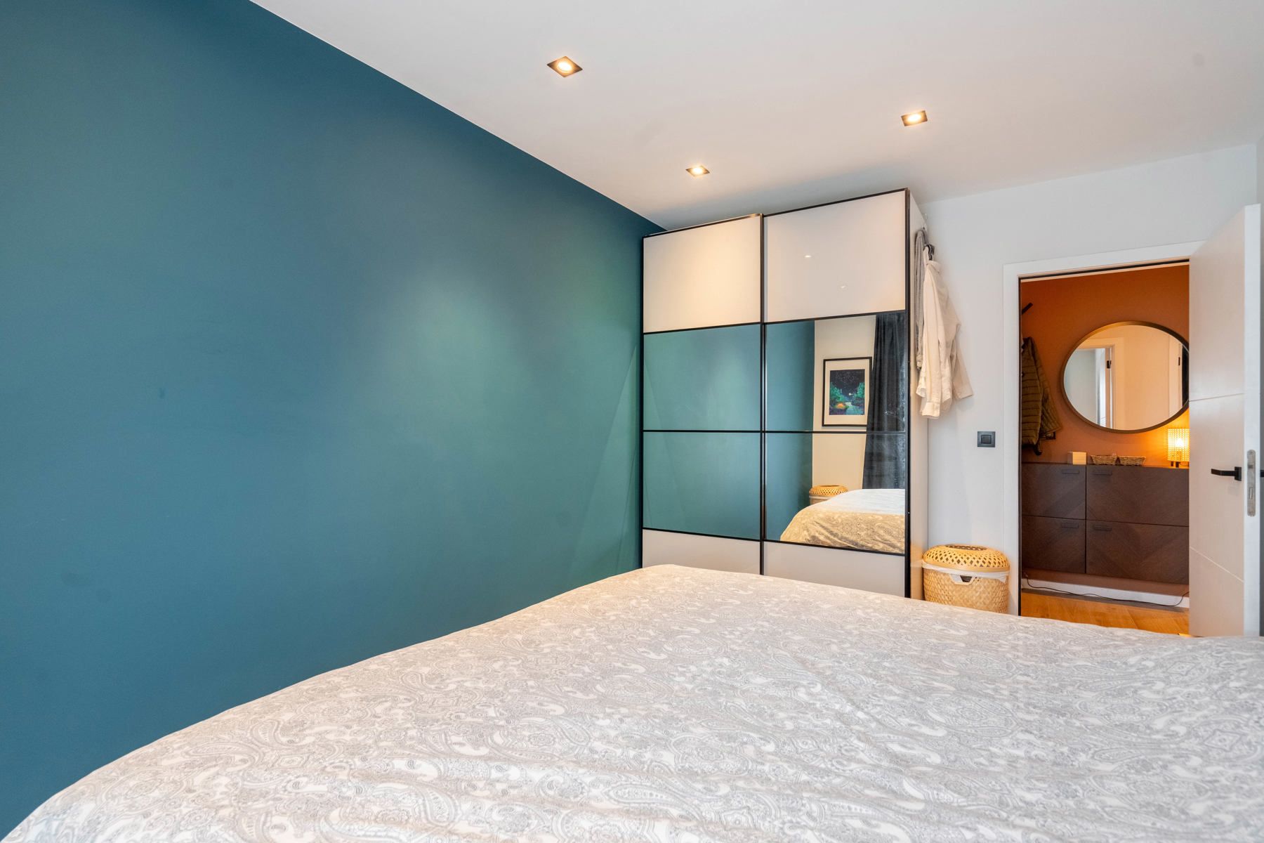 Recent en energiezuinig appartement in Heist-op-den-Berg!!! foto 9