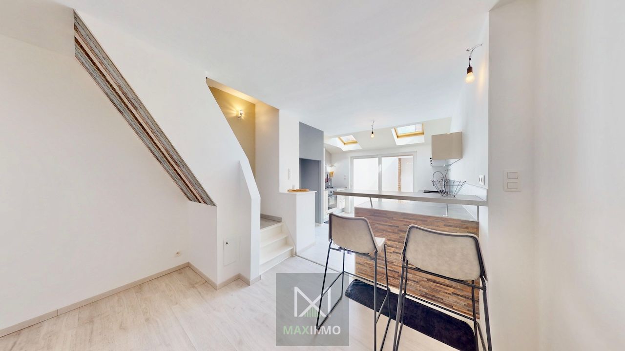 Gerenoveerde woning met 3 slaapkamers en stadstuin foto 5