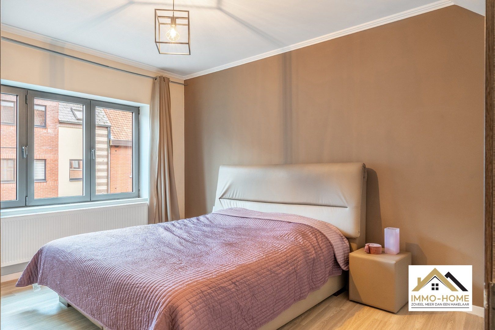 Instapklare imposante woning met groot atelier! foto 18