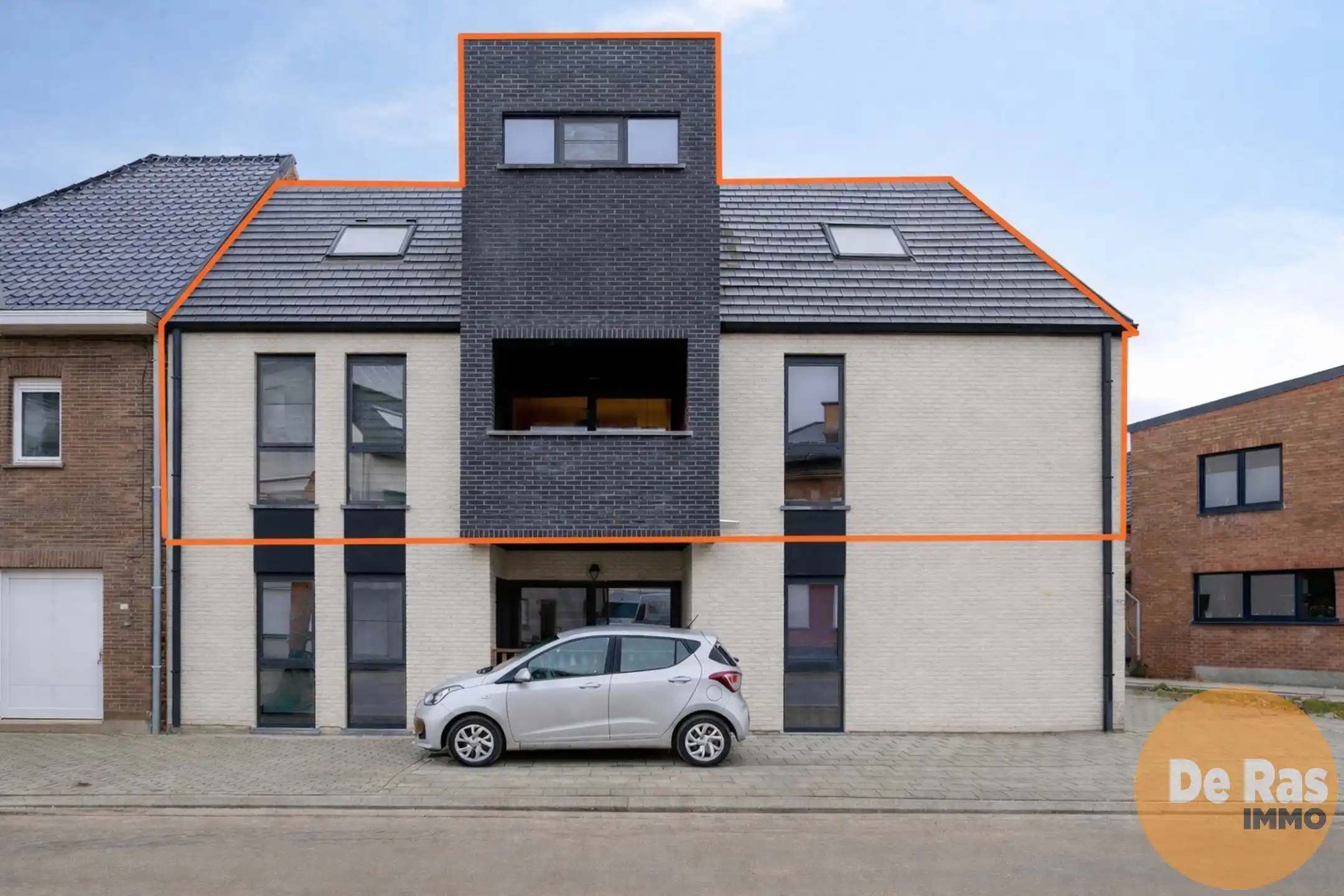 OORDEGEM – Recent duplexappartement met 2 slpks en balkon  foto {{pictureIndex}}