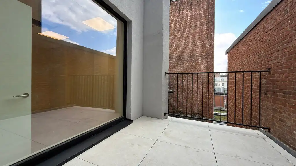 Kantoor te huur in gerenoveerd hoekpand met topligging op Meir Antwerpen foto 15