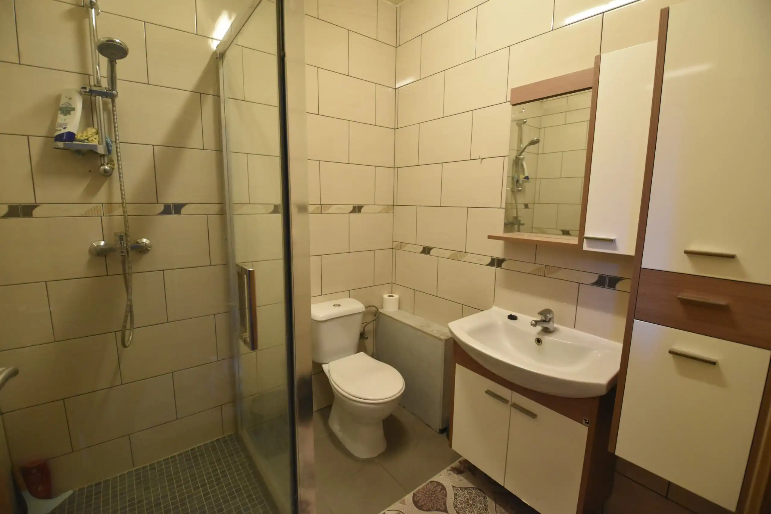 Zeer recente, energiezuinige stadswoning in het hart van Sint-Niklaas foto 15