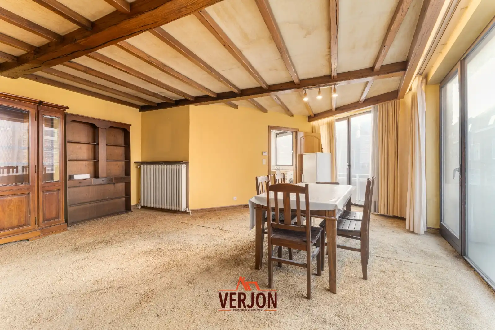 Appartement met 2 slaapkamers en garage foto 3