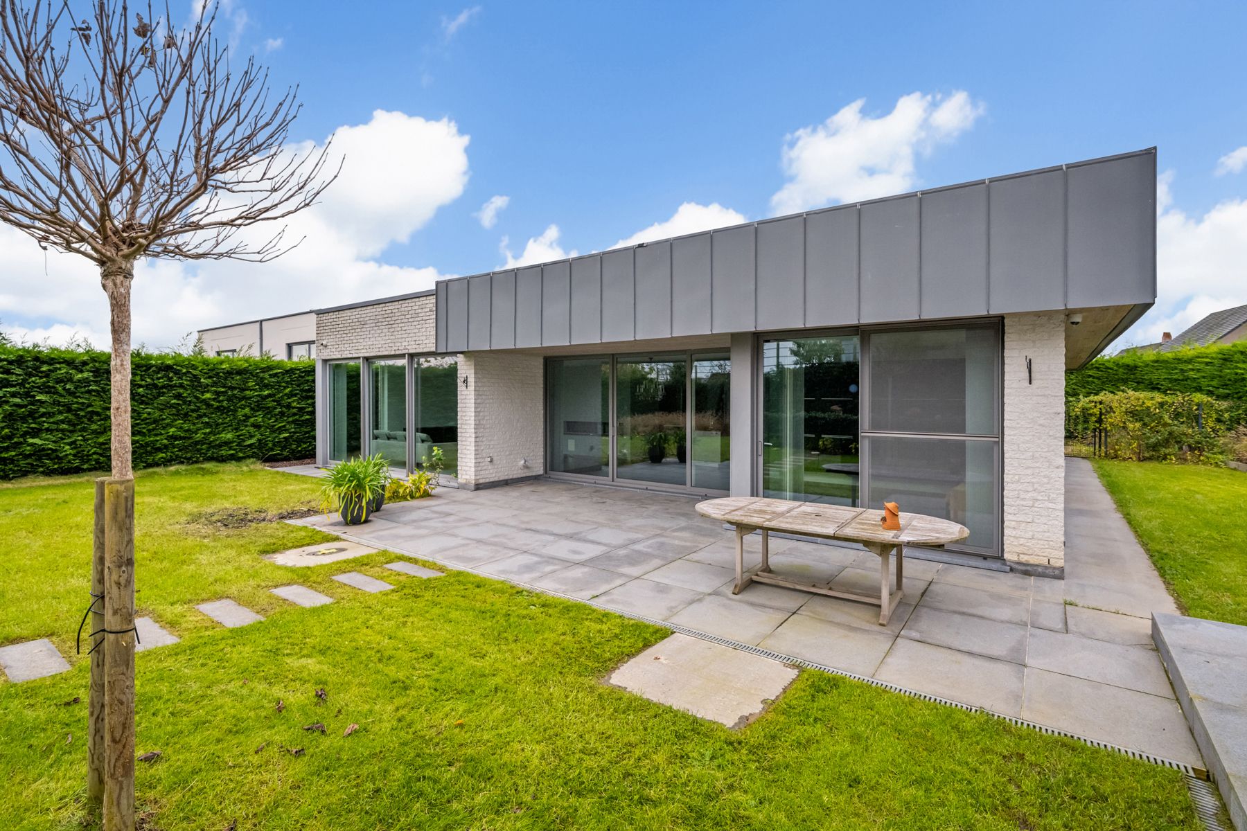 Energiezuinige bungalow in rustige residentiële wijk foto 20