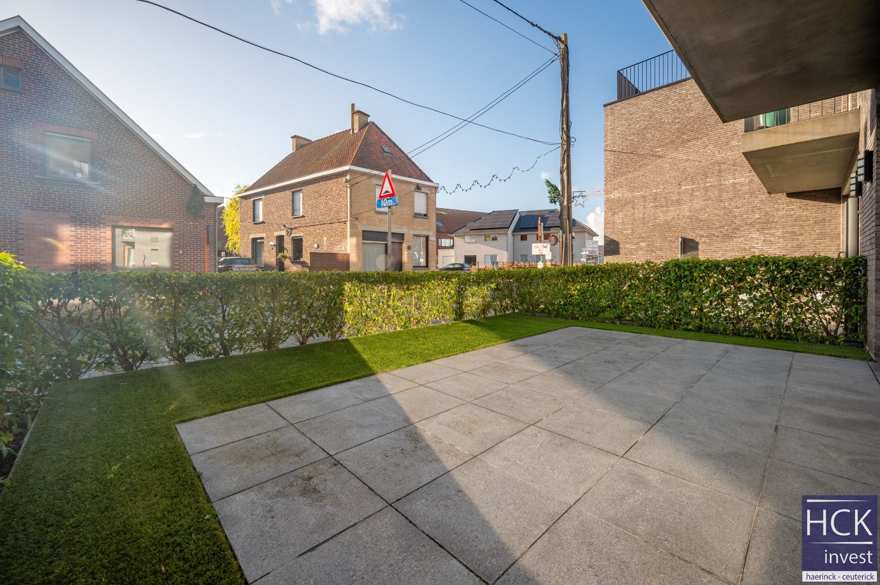 KRUISHOUTEM - Lichtrijk & ruim gelijkvloersappartement met terras foto 7