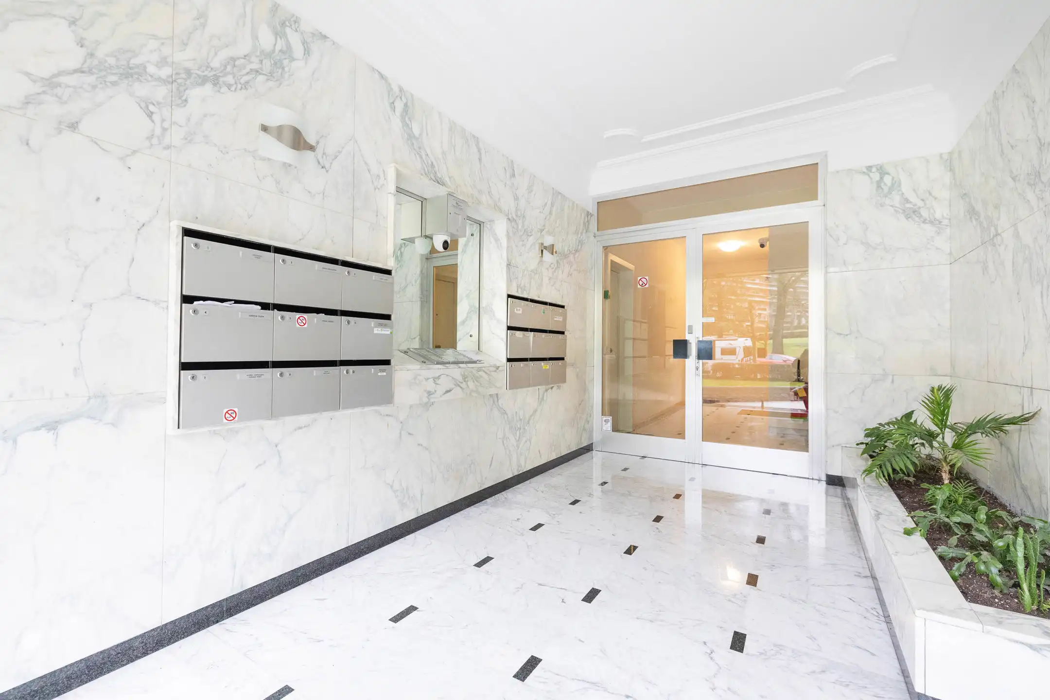 Licht en ruimte in het groene Parc Brugmann foto 26